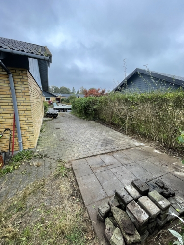 Efter nedrivning af carport i Middelfart